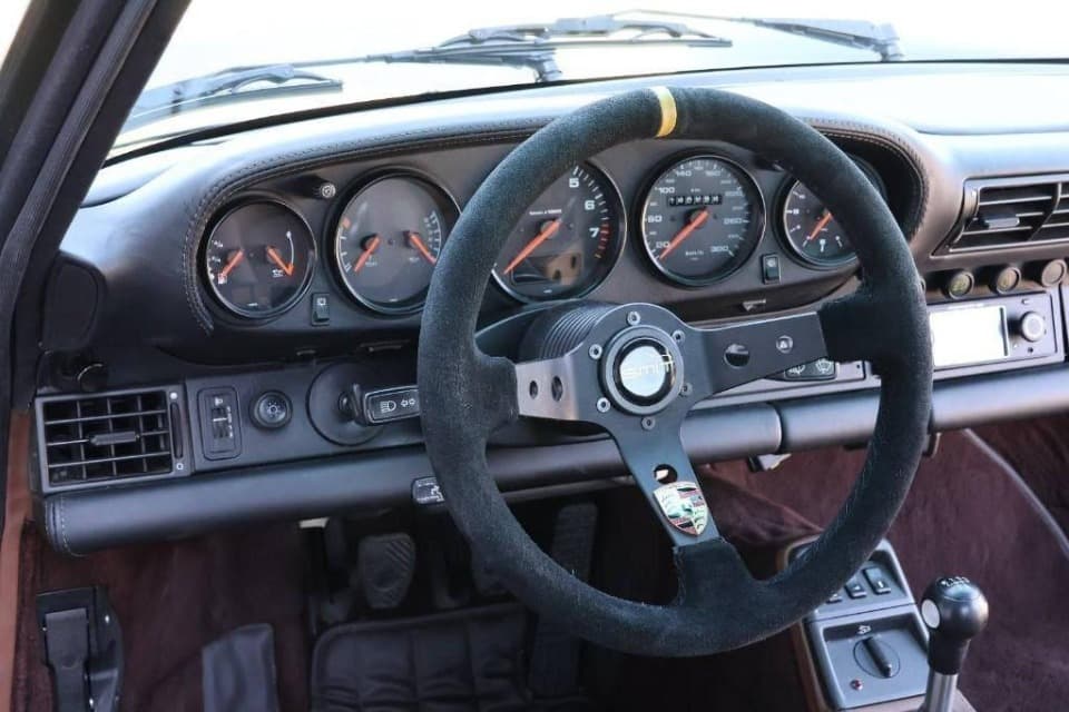 1990 Porsche 911 - 16