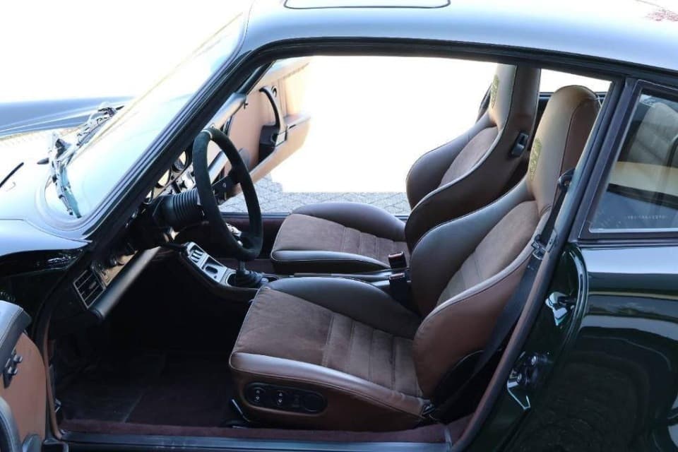 1990 Porsche 911 - 18