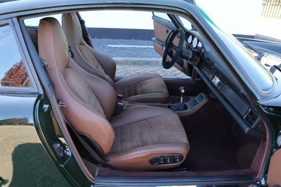 1990 Porsche 911 - 19