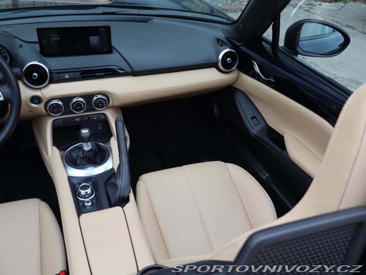 2024 Mazda MX-5 - 8