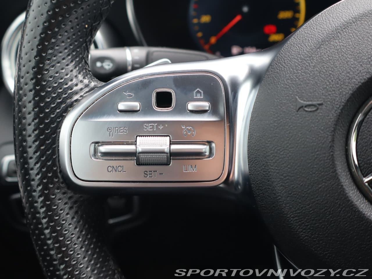 2018 Mercedes-Benz C-CLASS - 18