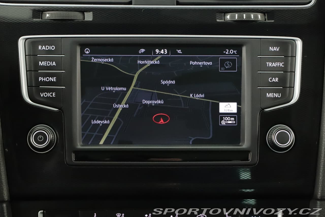 2016 Volkswagen GOLF - 12
