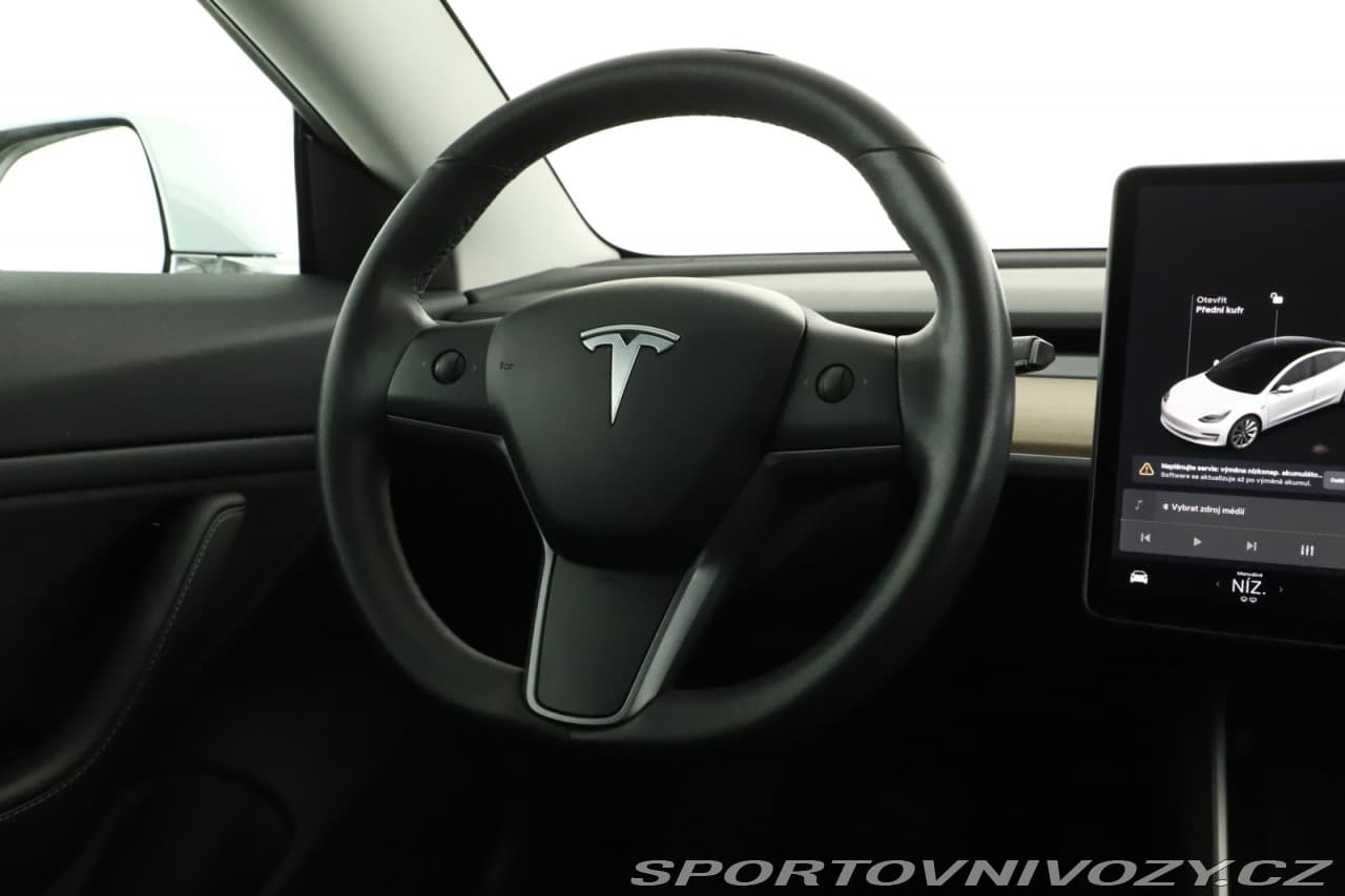 2019 Tesla MODEL 3 - 8