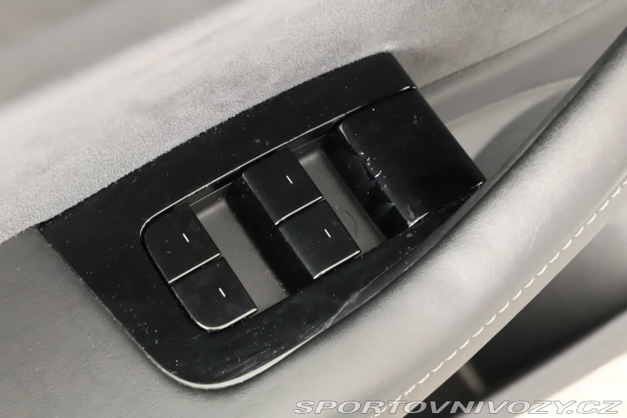 2019 Tesla MODEL 3 - 9