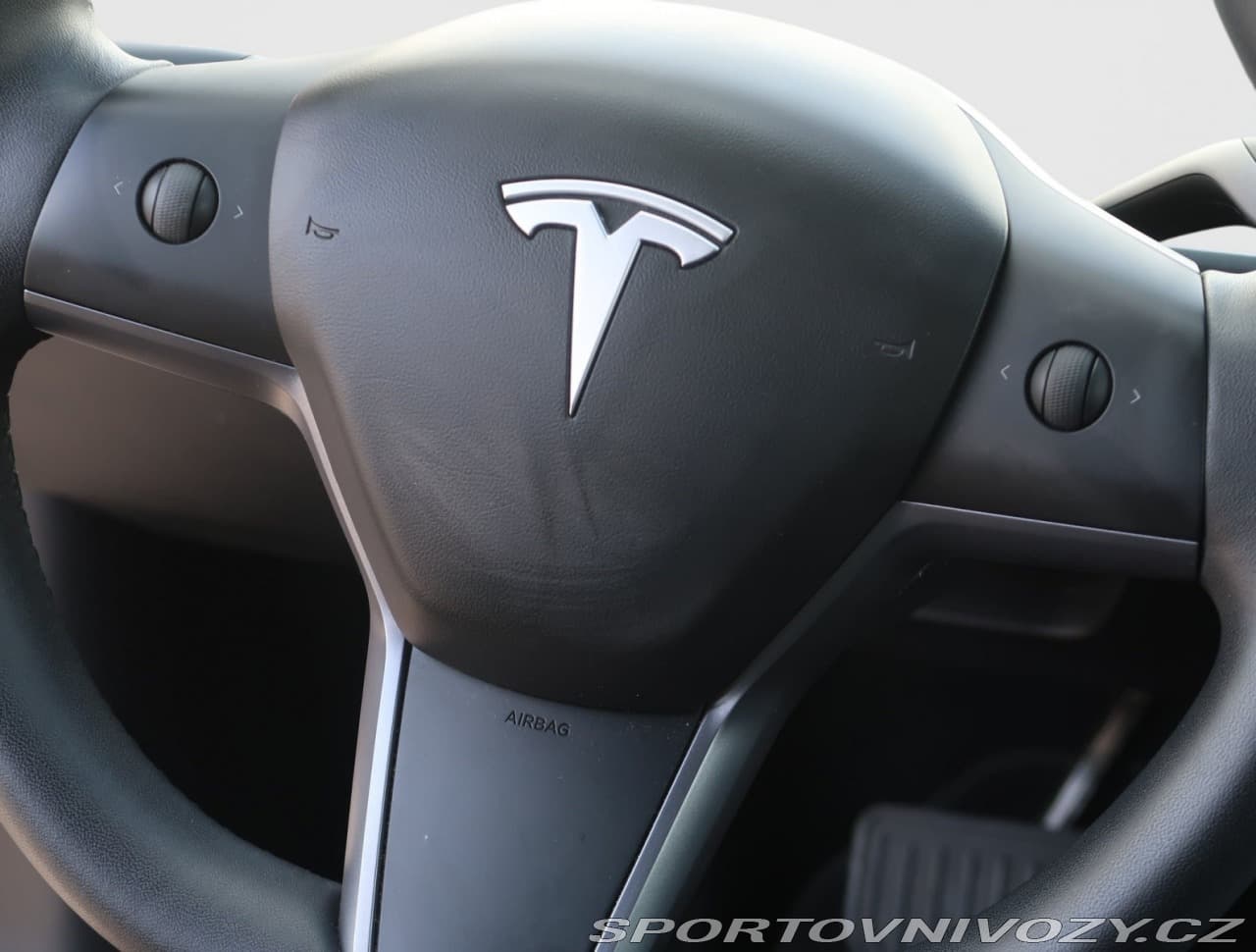 2019 Tesla MODEL 3 - 16
