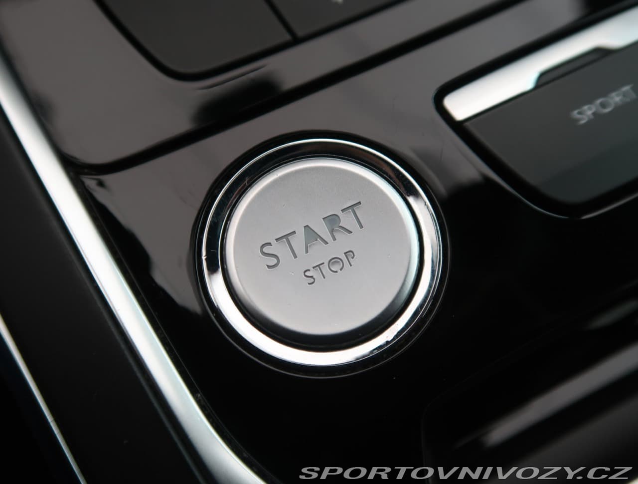 2016 Peugeot 308 - 18