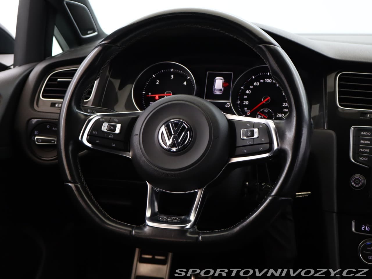 2015 Volkswagen GOLF - 14