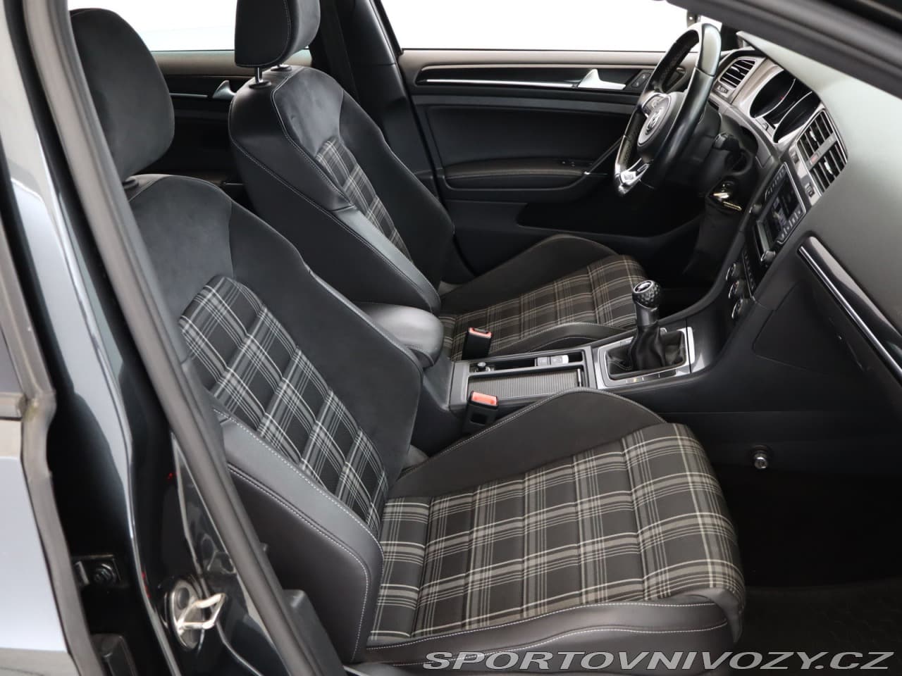 2015 Volkswagen GOLF - 7