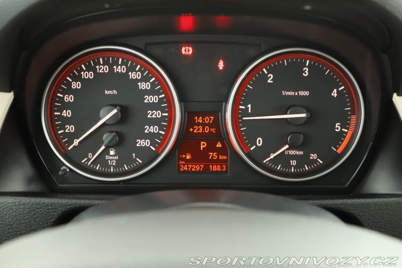 2010 BMW X1 - 12