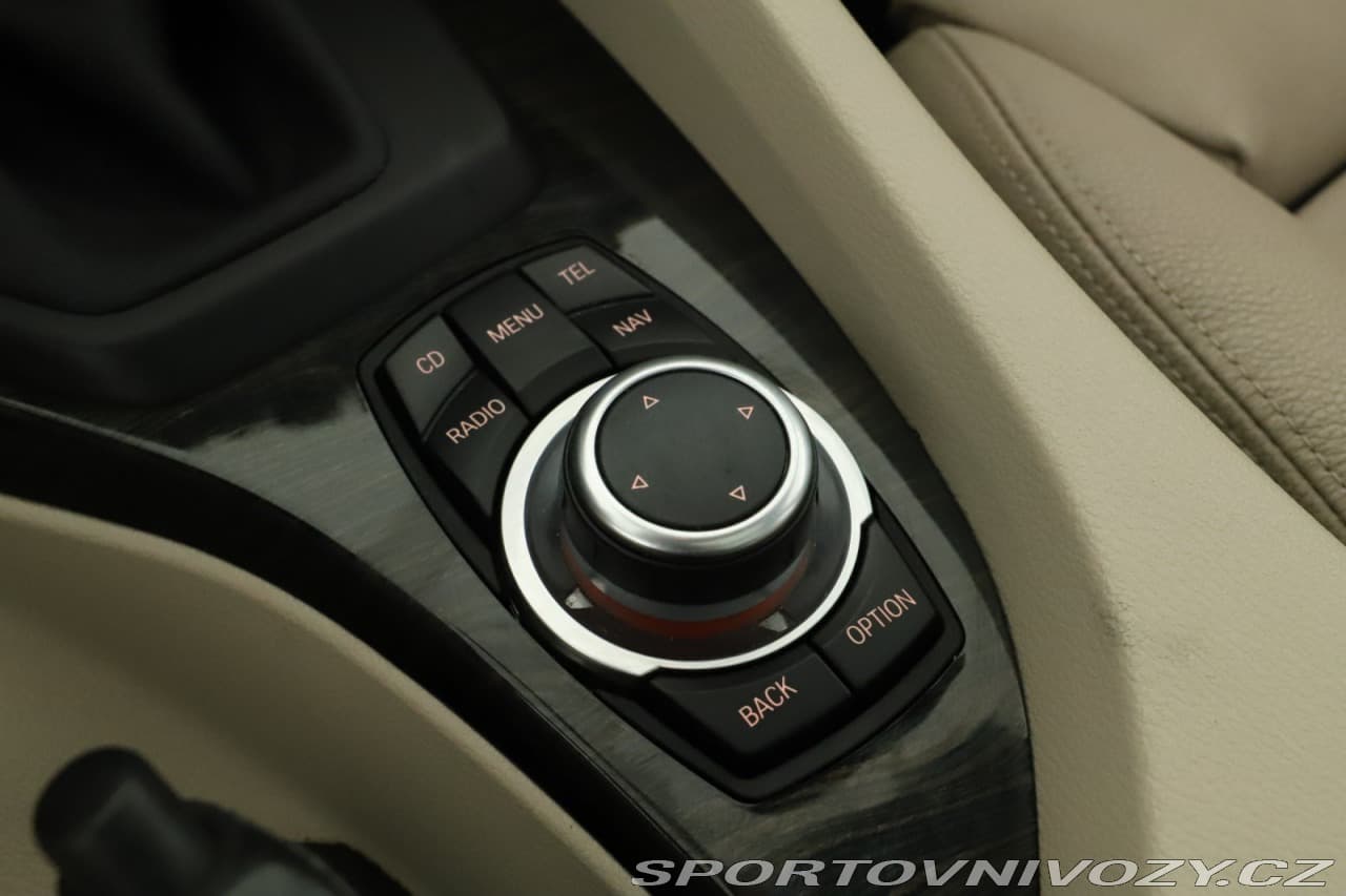 2010 BMW X1 - 14
