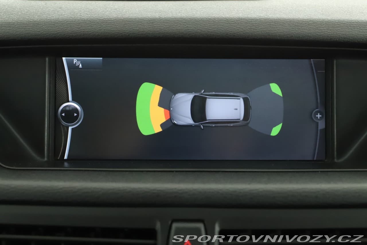 2010 BMW X1 - 16