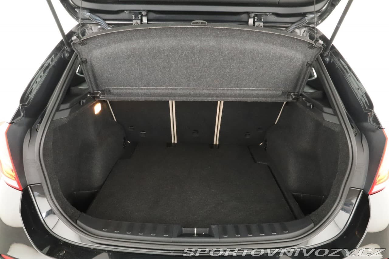 2010 BMW X1 - 19