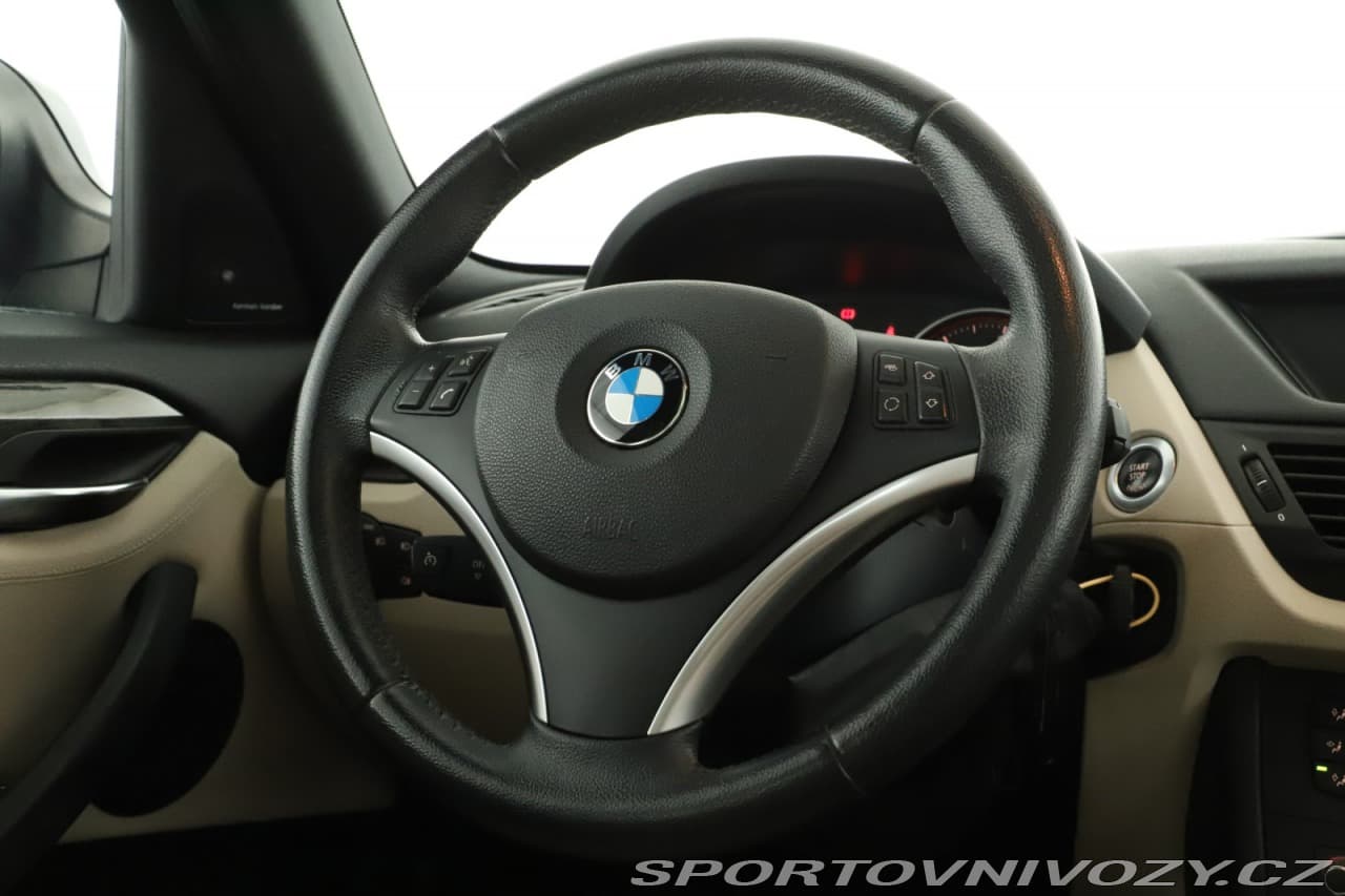 2010 BMW X1 - 8
