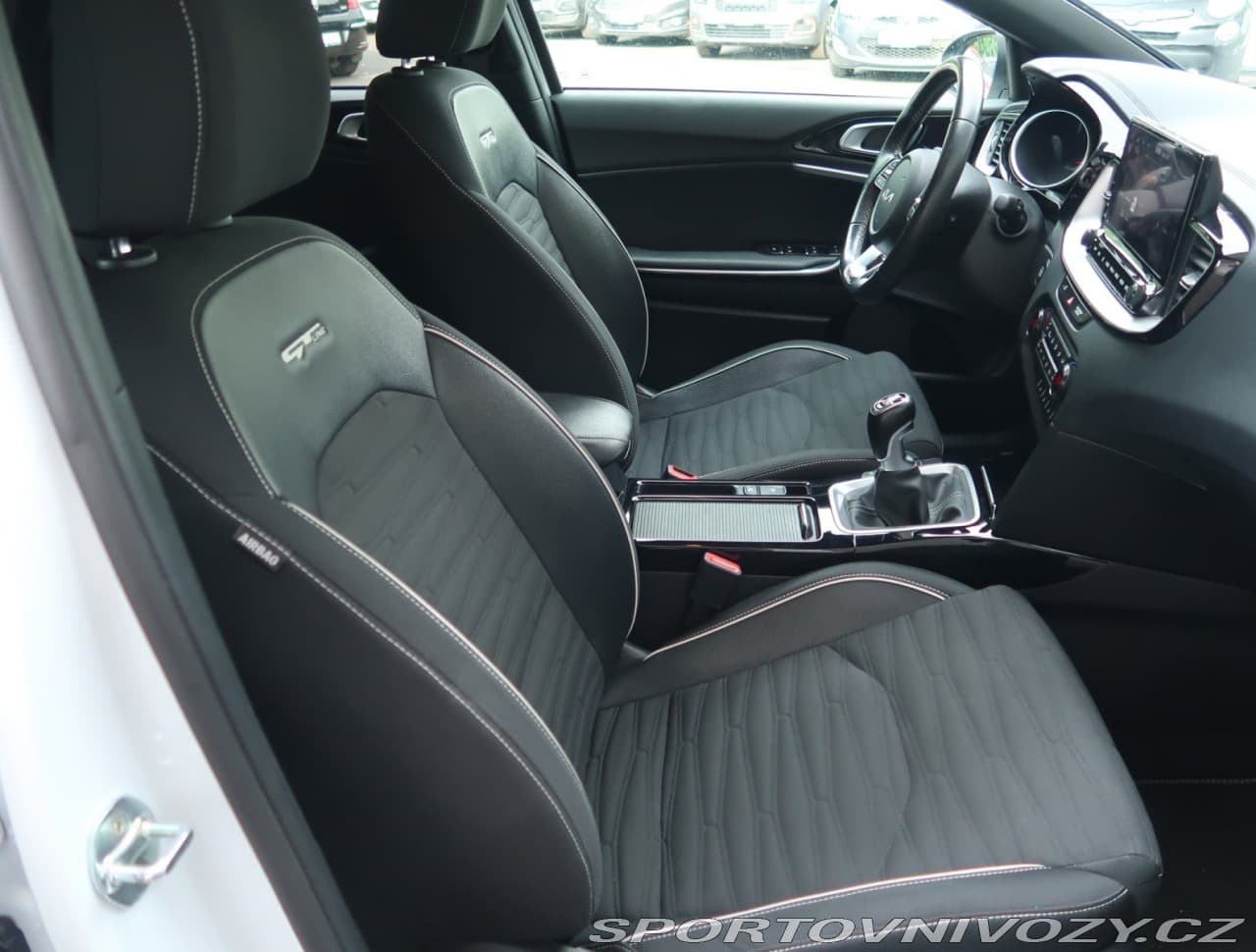 2021 Kia PROCEED - 9