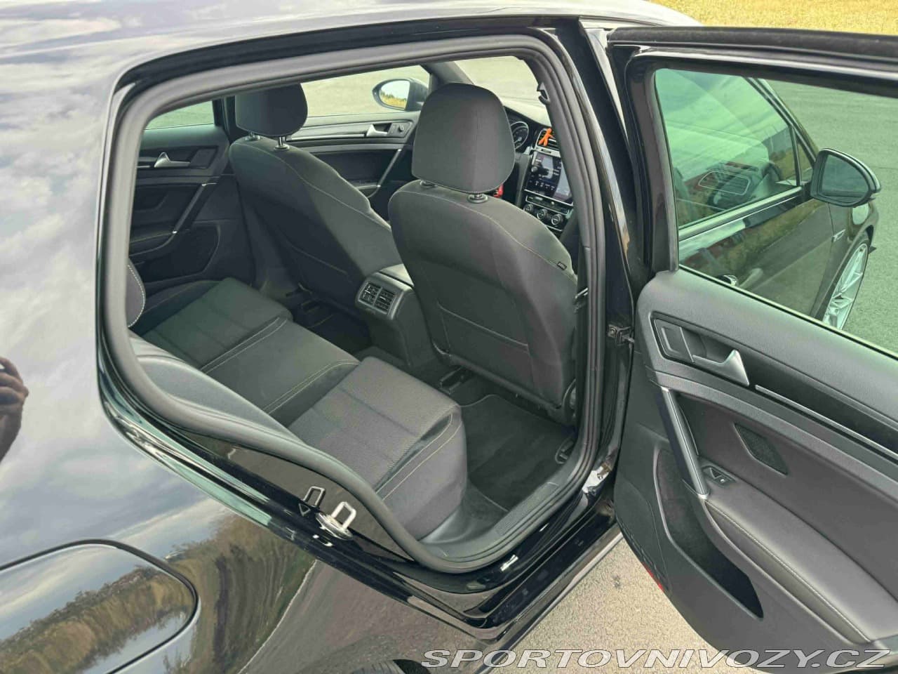 2019 Volkswagen GOLF - 8