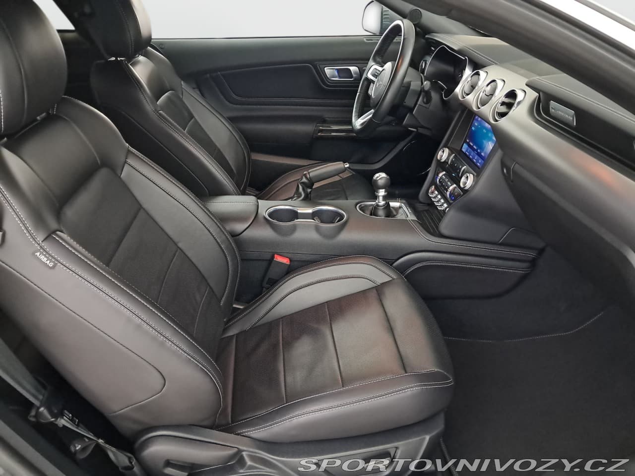 2023 Ford MUSTANG - 9
