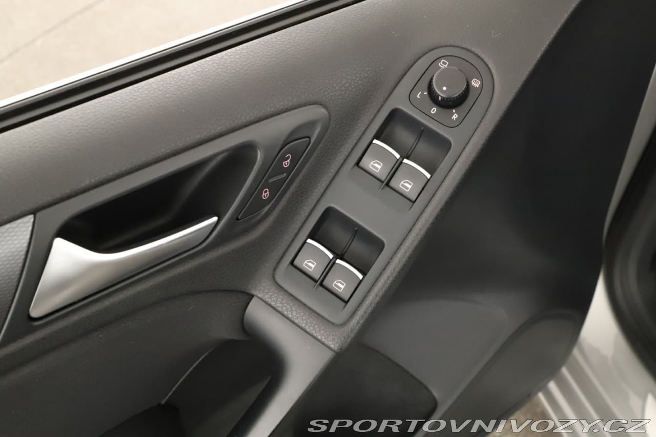 2015 Volkswagen GOLF - 14