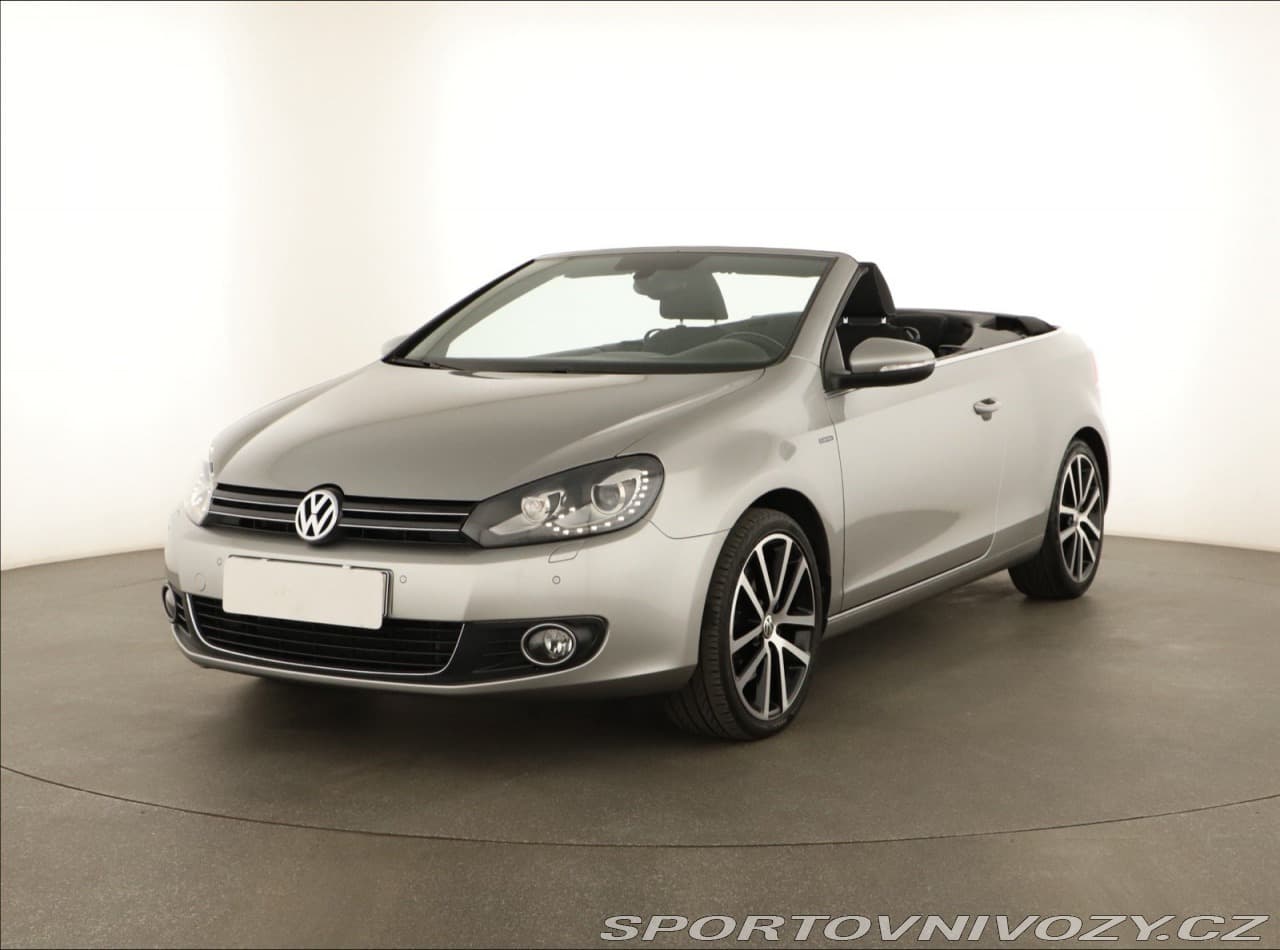 2015 Volkswagen GOLF - 2