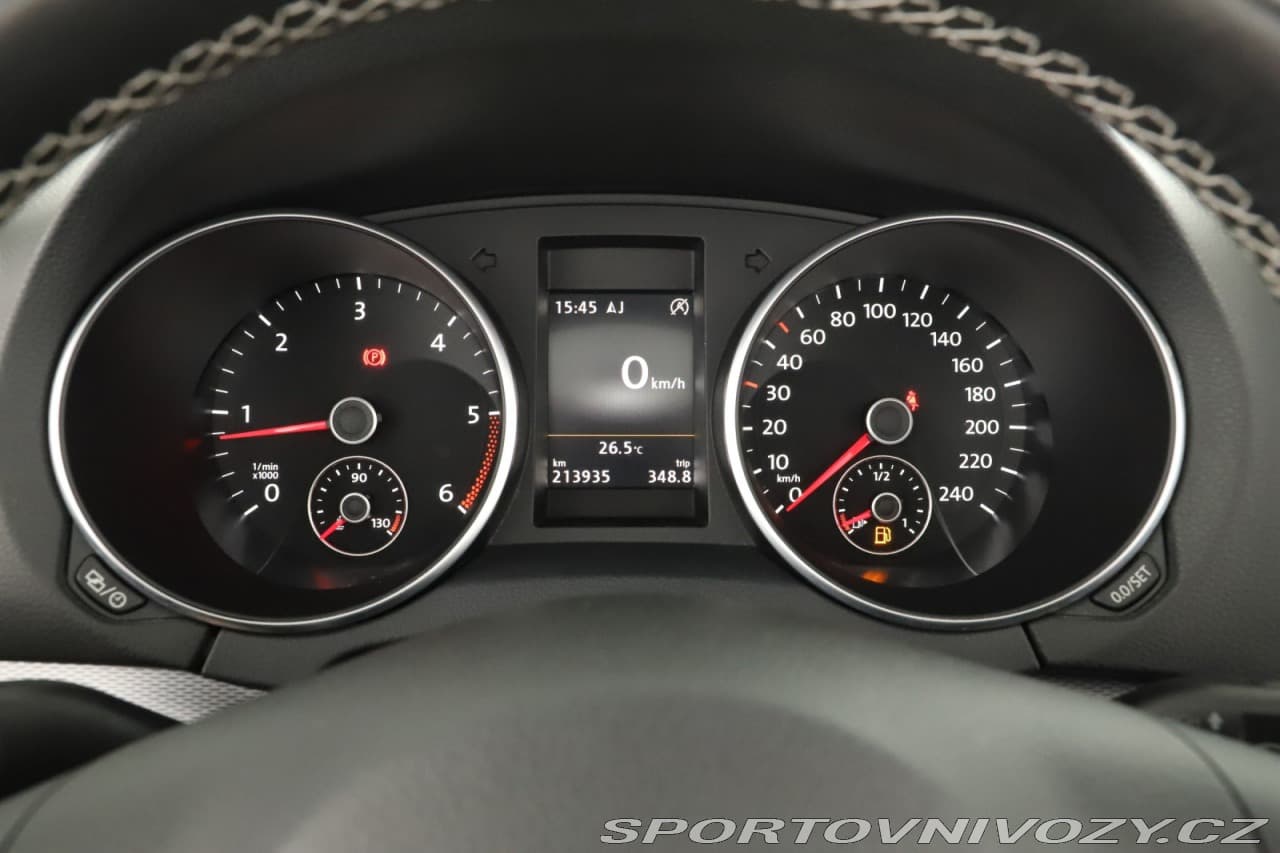 2015 Volkswagen GOLF - 8