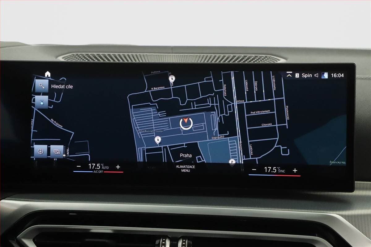 2022 BMW i4 - 16