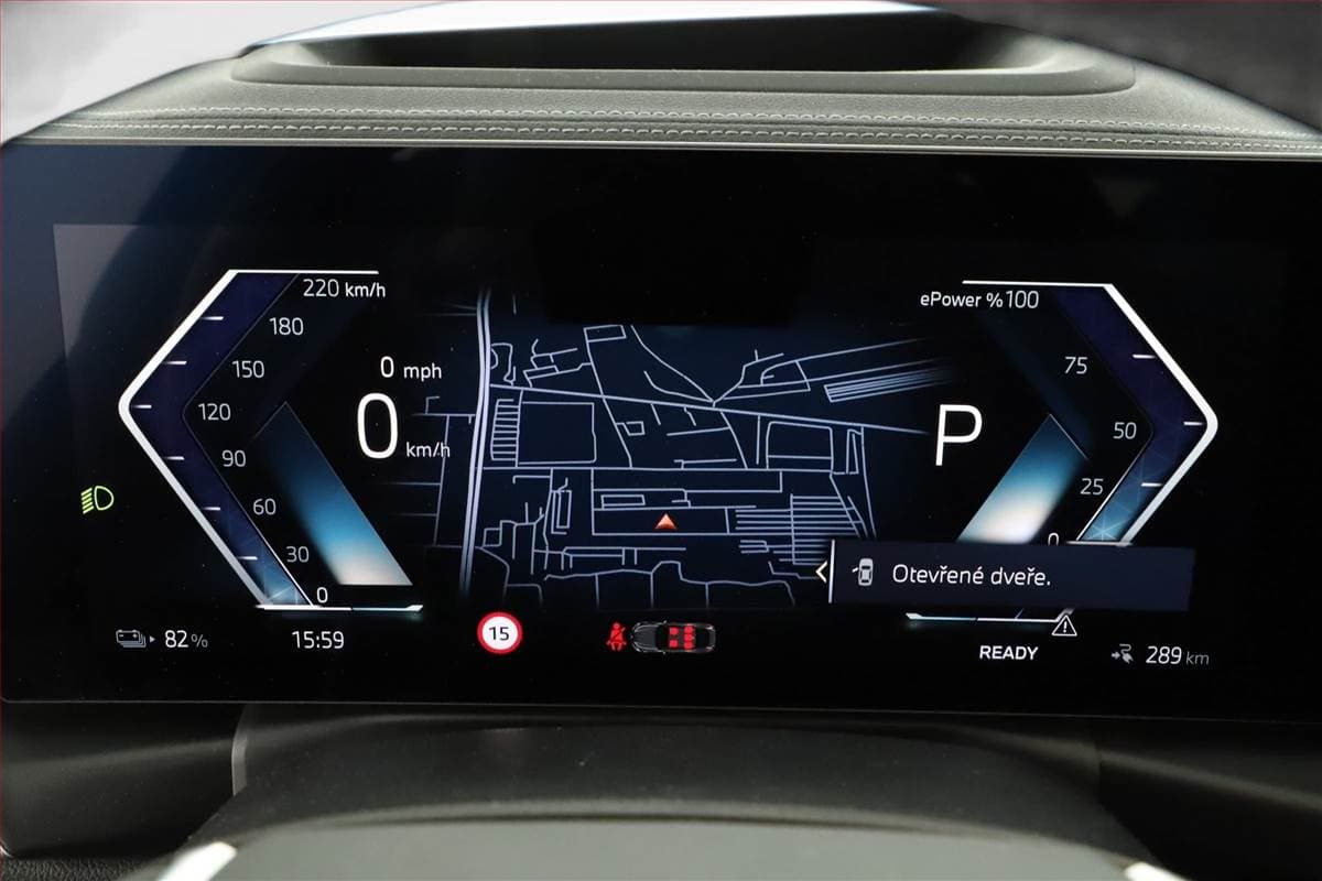 2022 BMW i4 - 9