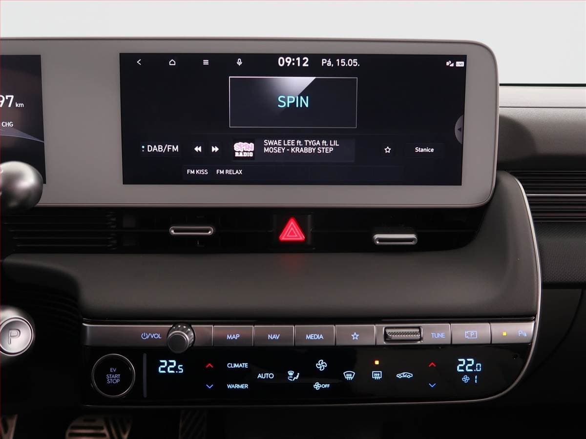 2023 Hyundai IONIQ 5 - 12