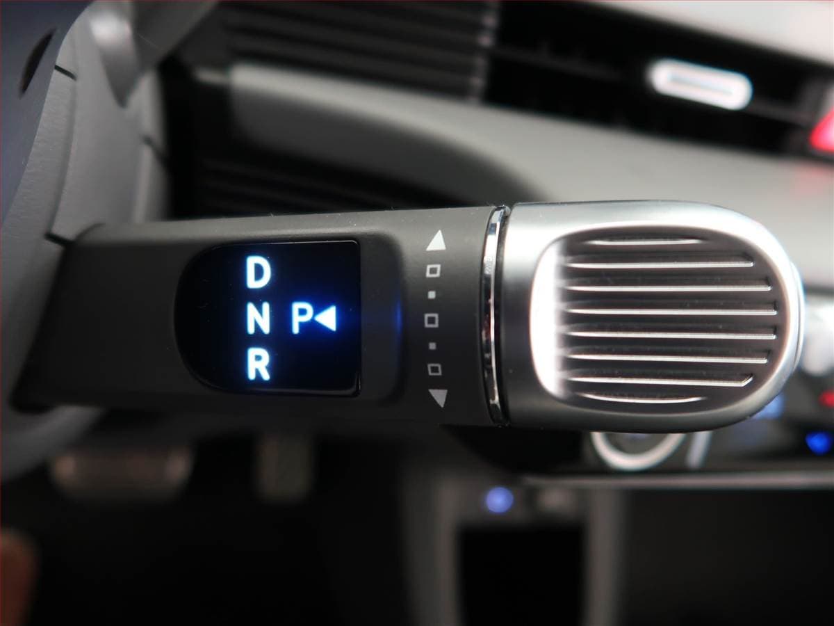 2023 Hyundai IONIQ 5 - 13