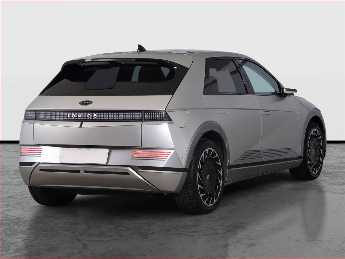 2023 Hyundai IONIQ 5 - 5