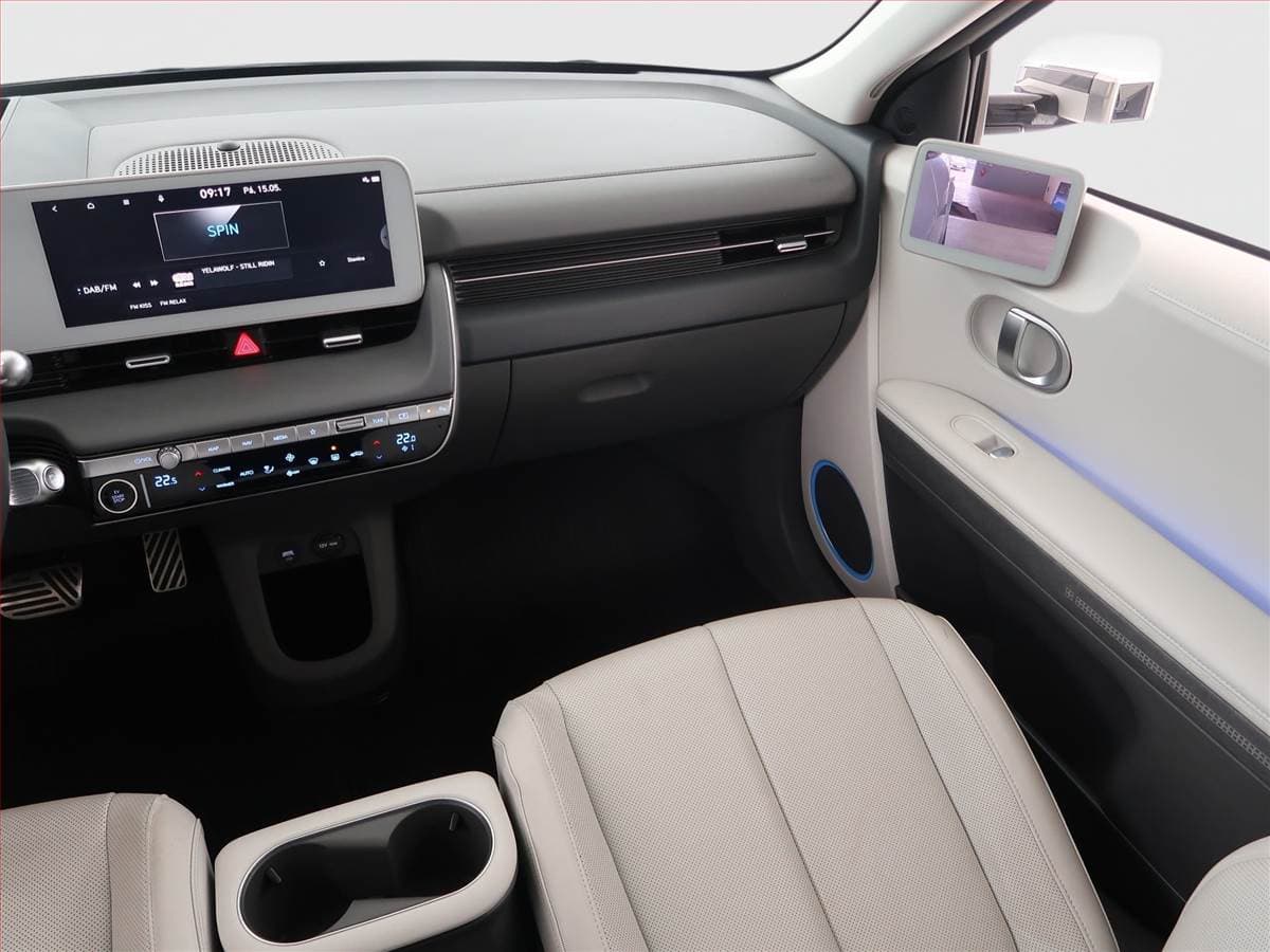 2023 Hyundai IONIQ 5 - 8