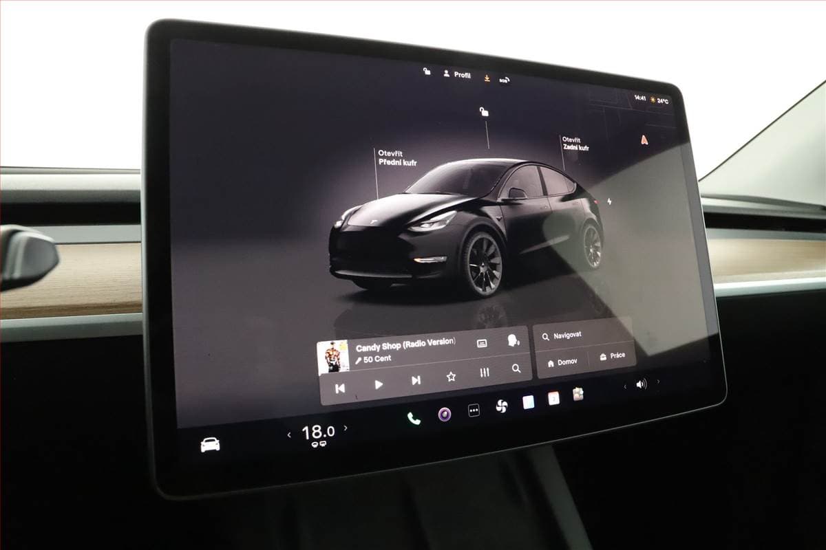2023 Tesla MODEL Y - 9