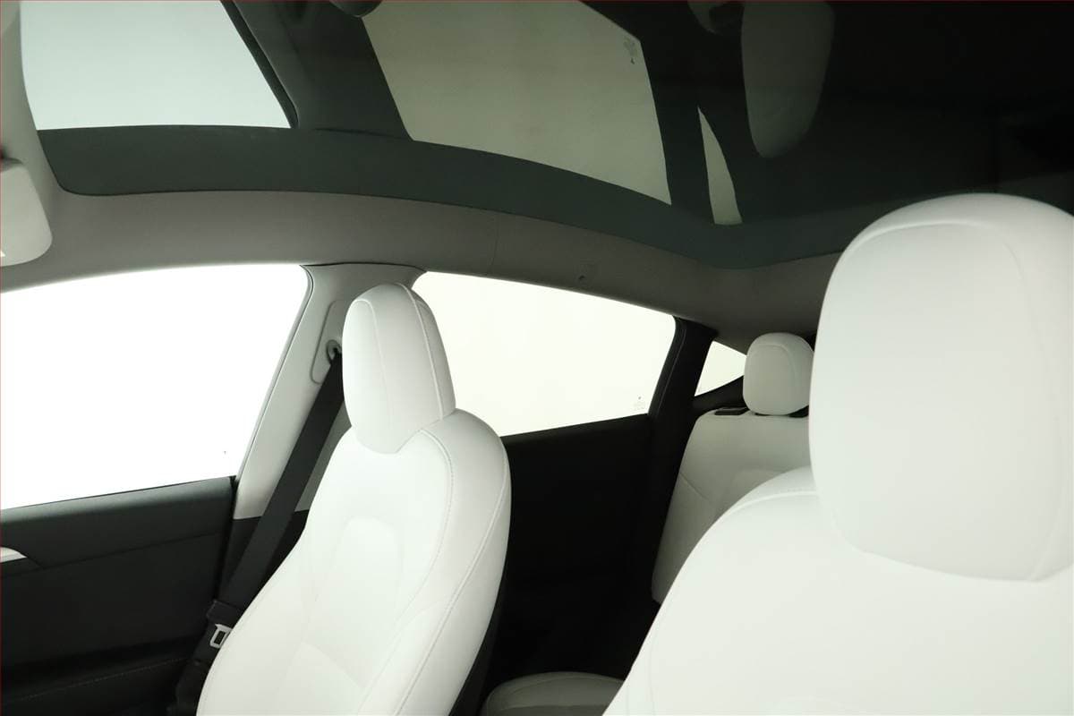 2022 Tesla MODEL Y - 14