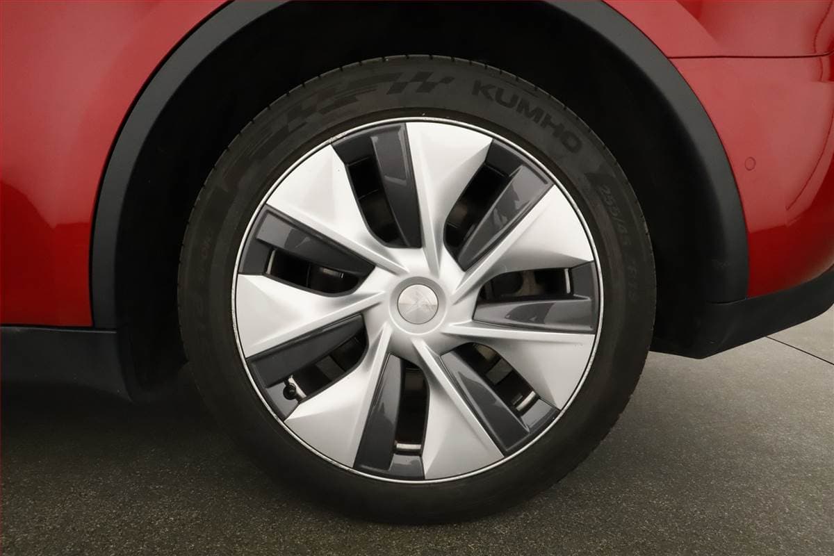 2022 Tesla MODEL Y - 19