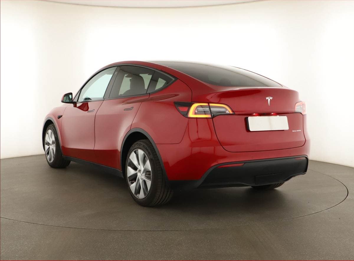 2022 Tesla MODEL Y - 4