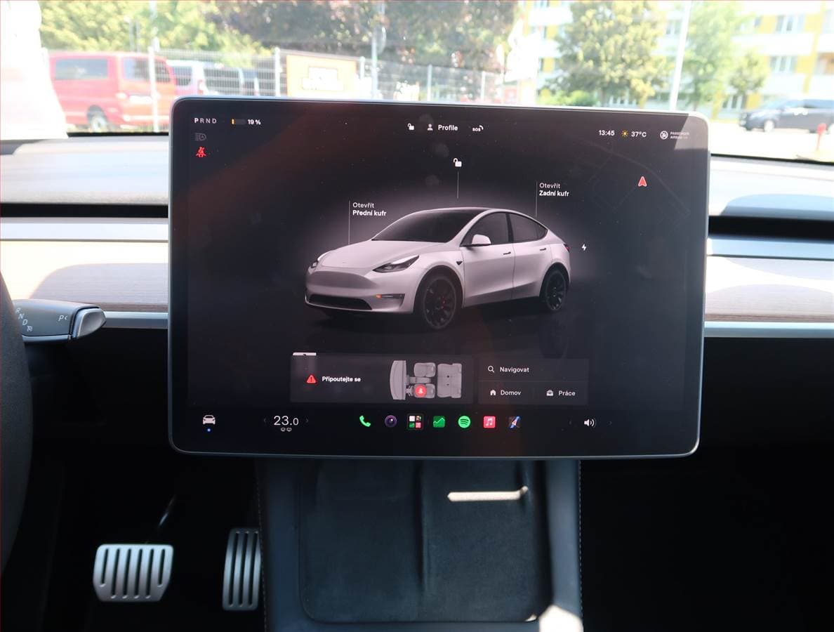 2022 Tesla MODEL Y - 12