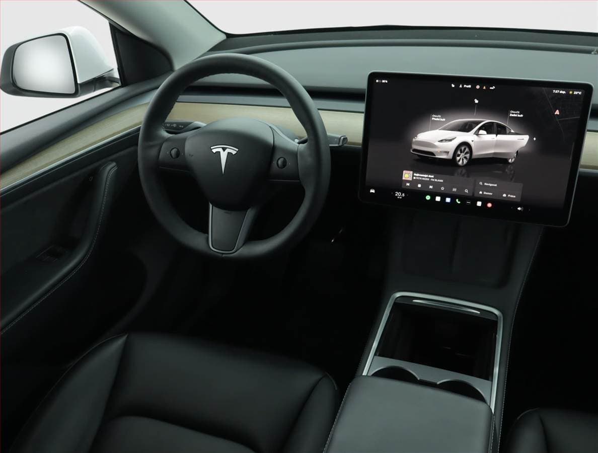2022 Tesla MODEL Y - 7