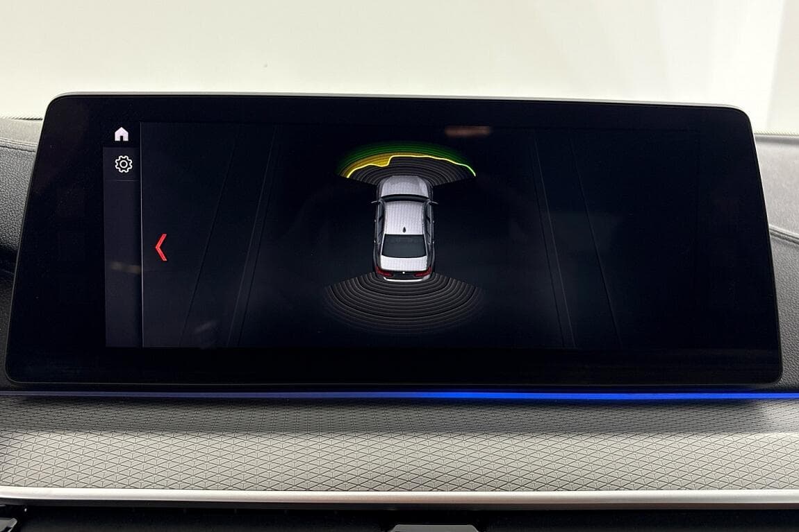 2017 BMW 5-SERIES - 19