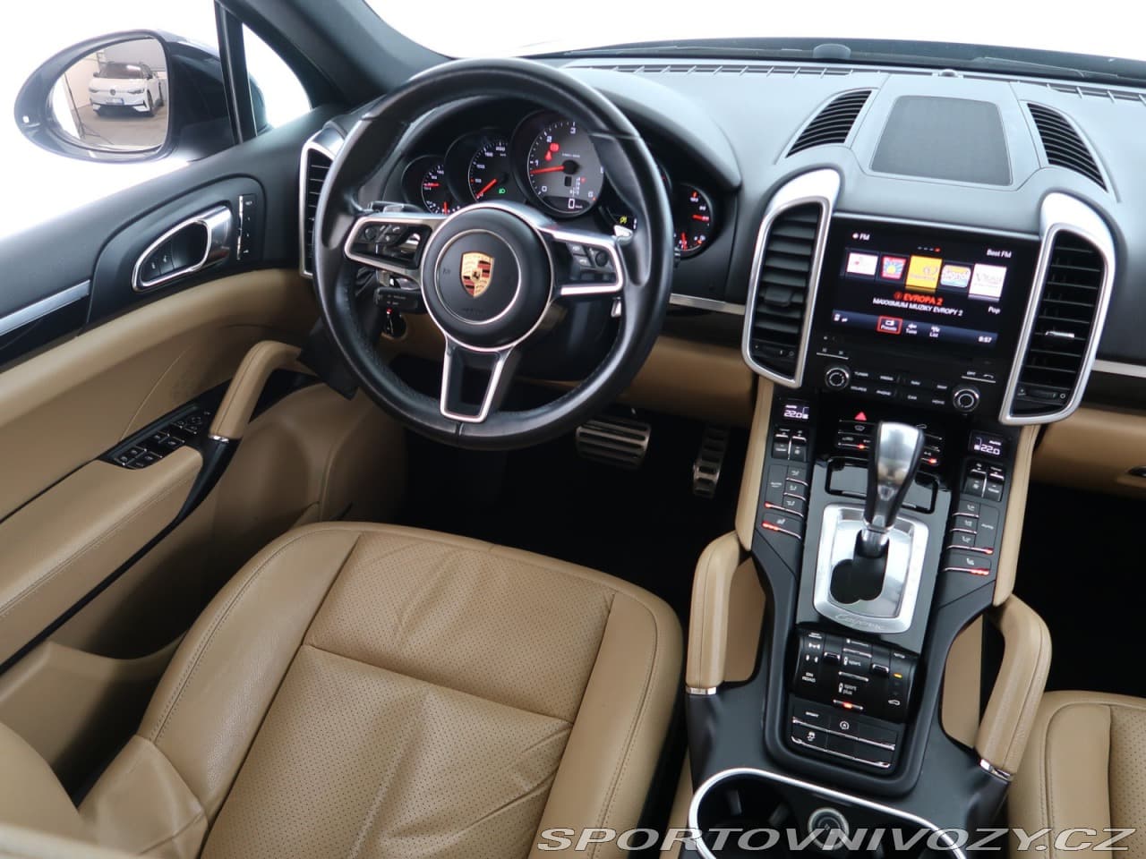 2016 Porsche CAYENNE - 7
