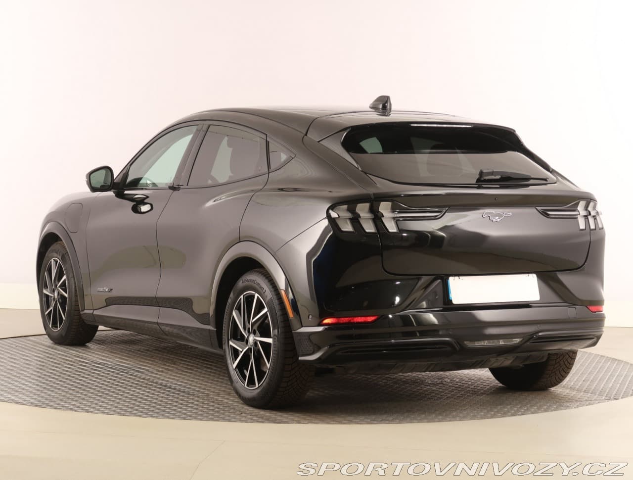 2022 Ford MUSTANG - 4
