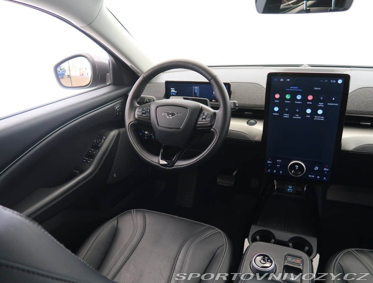 2021 Ford MUSTANG - 7