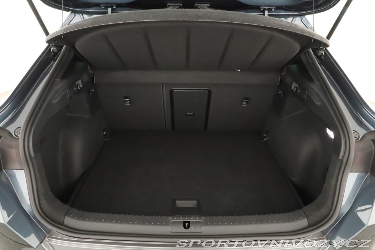 2021 Cupra FORMENTOR - 11