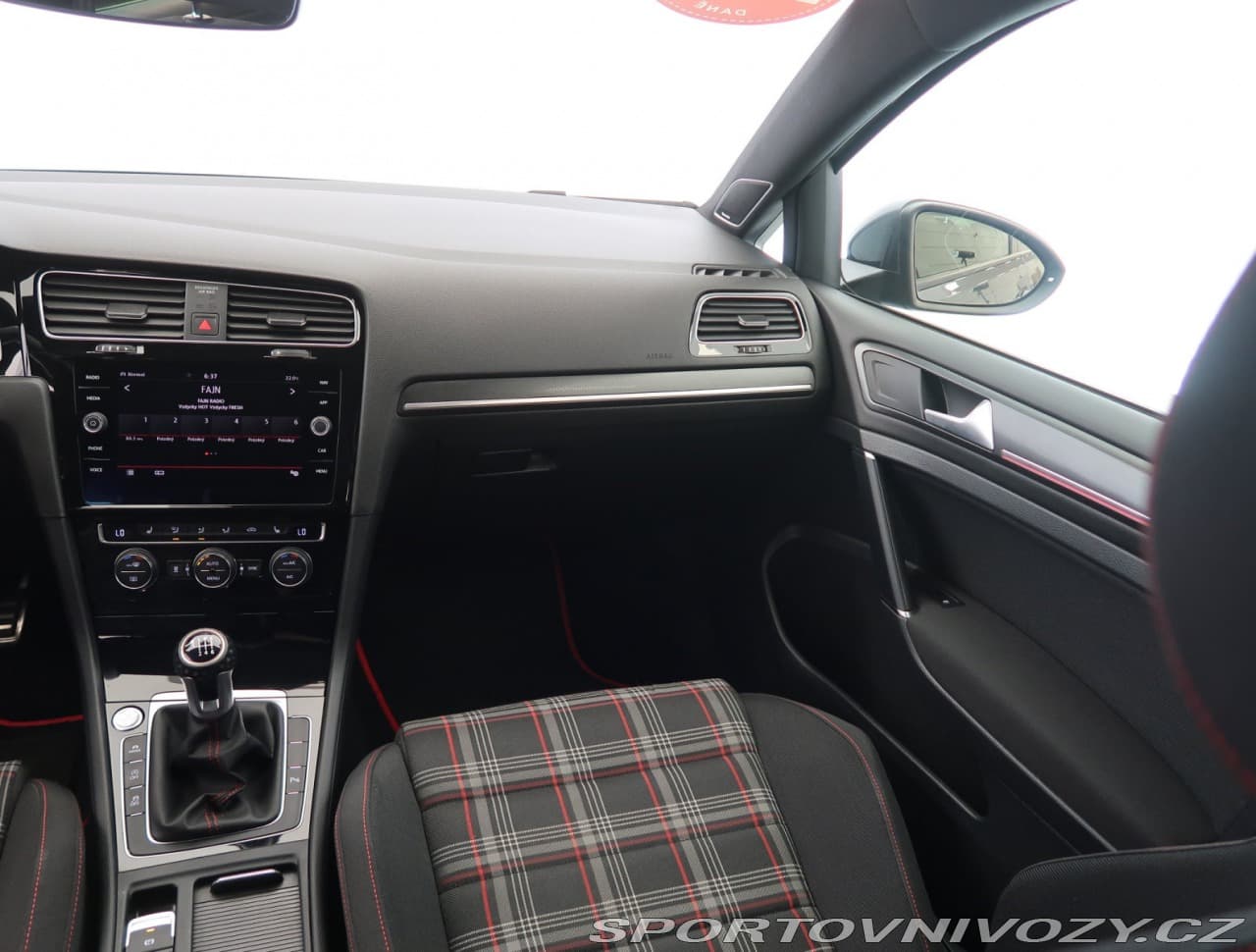 2019 Volkswagen GOLF - 8