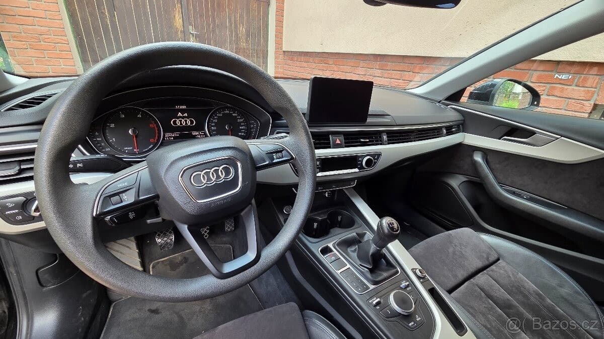2016 Audi A4 - 9