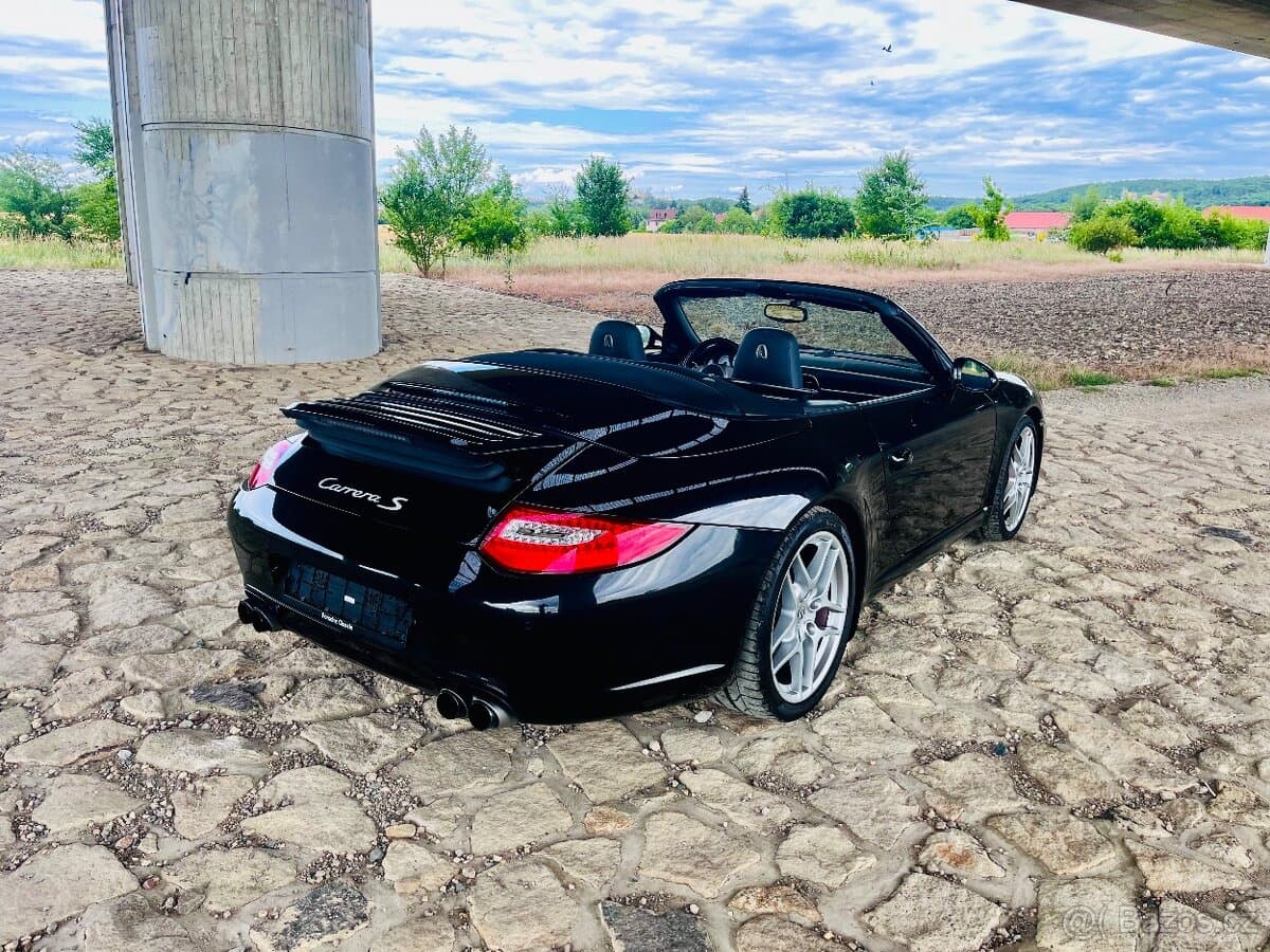 2009 Porsche 911 - 11