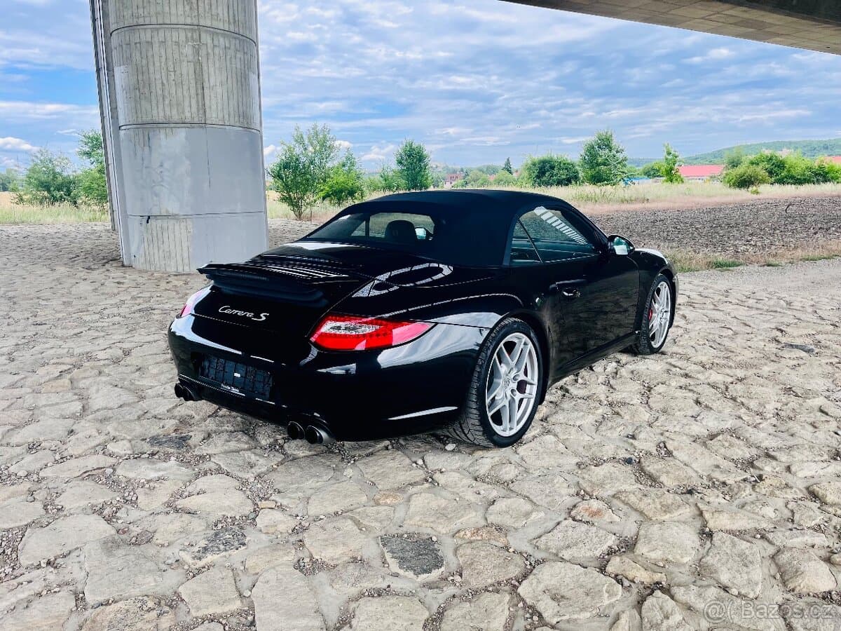 2009 Porsche 911 - 7