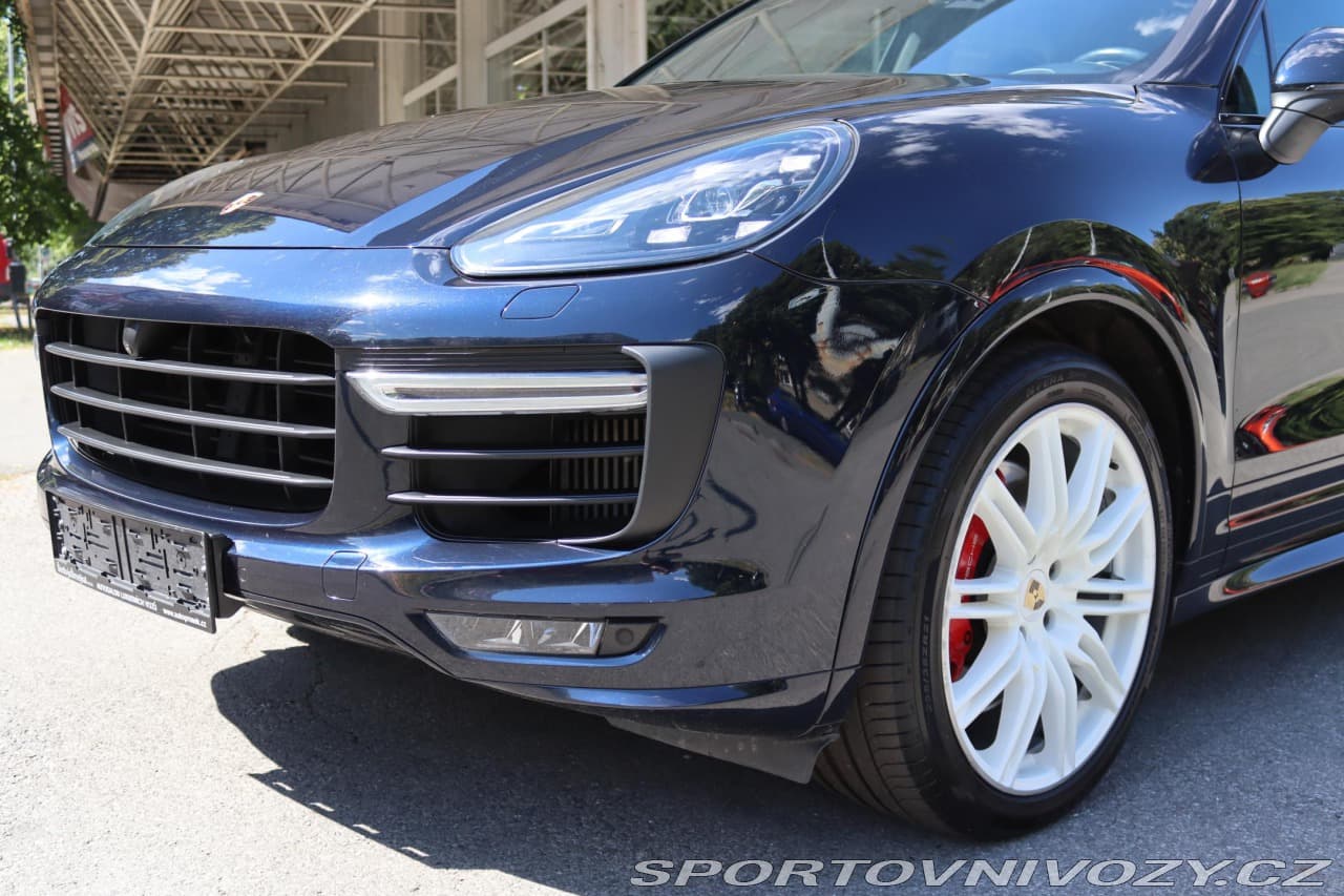 2016 Porsche CAYENNE - 5