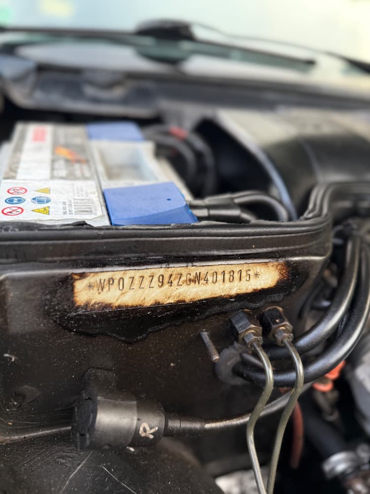 1986 Porsche 944 - 12