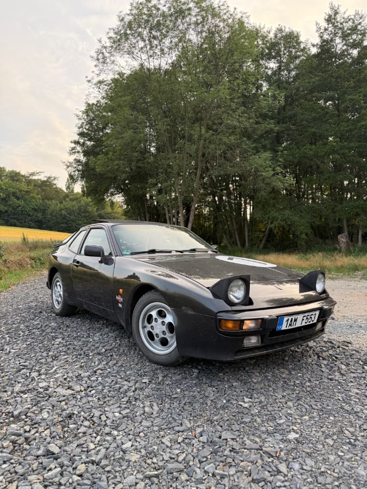 1986 Porsche 944 - 15