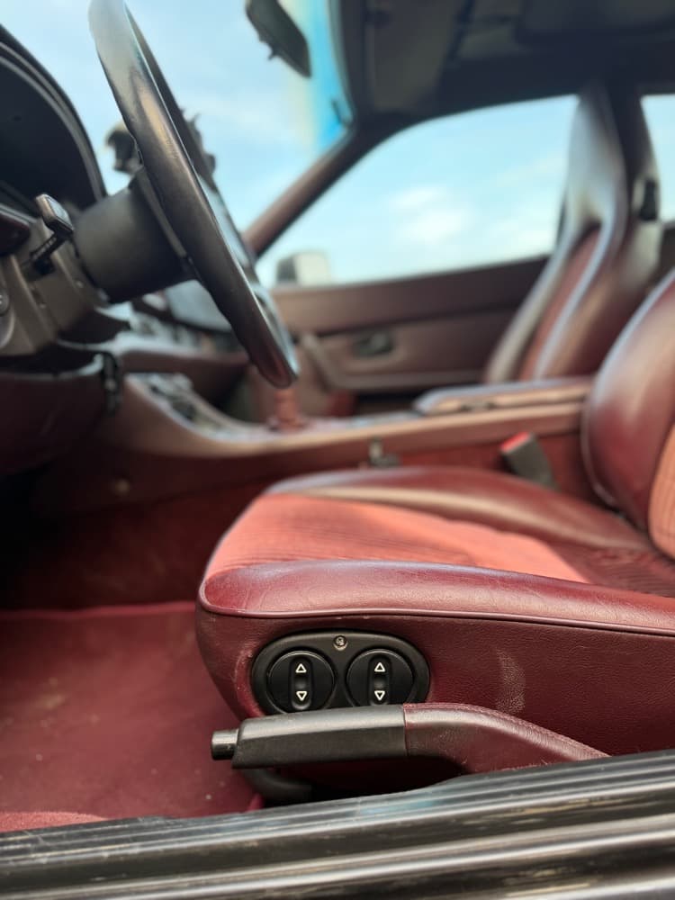 1986 Porsche 944 - 8