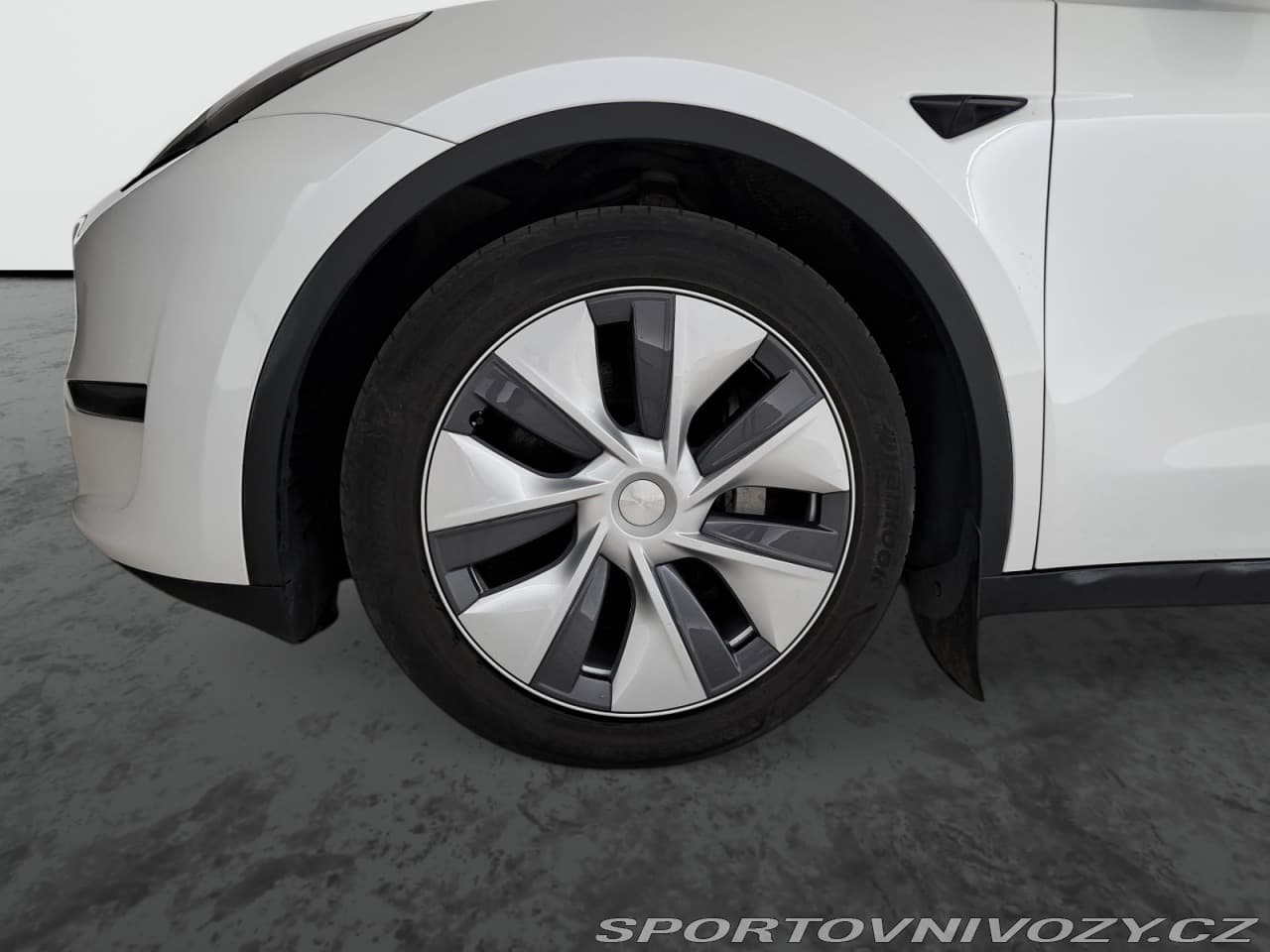 2023 Tesla MODEL Y - 15