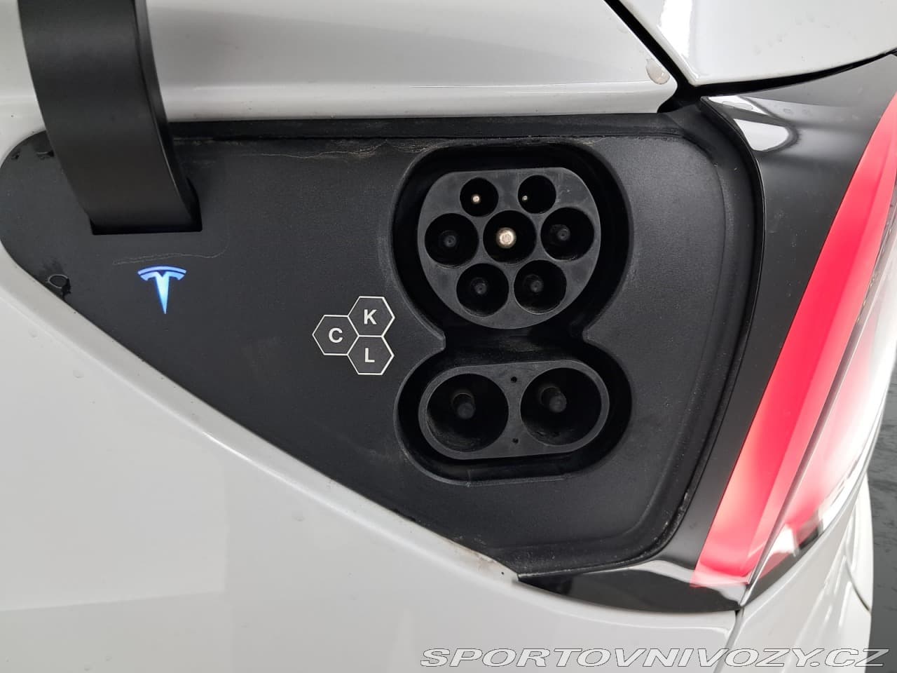 2023 Tesla MODEL Y - 16